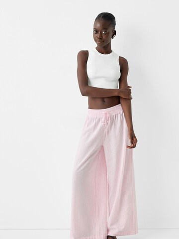 Bershka Broderad topp i vit