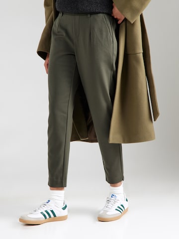 Slimfit Pantaloni con pieghe 'OBJLisa' di OBJECT in verde: frontale