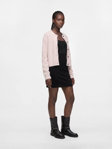 KARL LAGERFELD JEANS Neuletakki värissä vaaleanpunainen