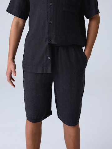 Set di smALLSAINTS in nero