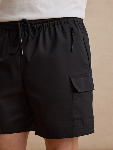 Regular Pantalon cargo 'Marten' DAN FOX APPAREL en noir