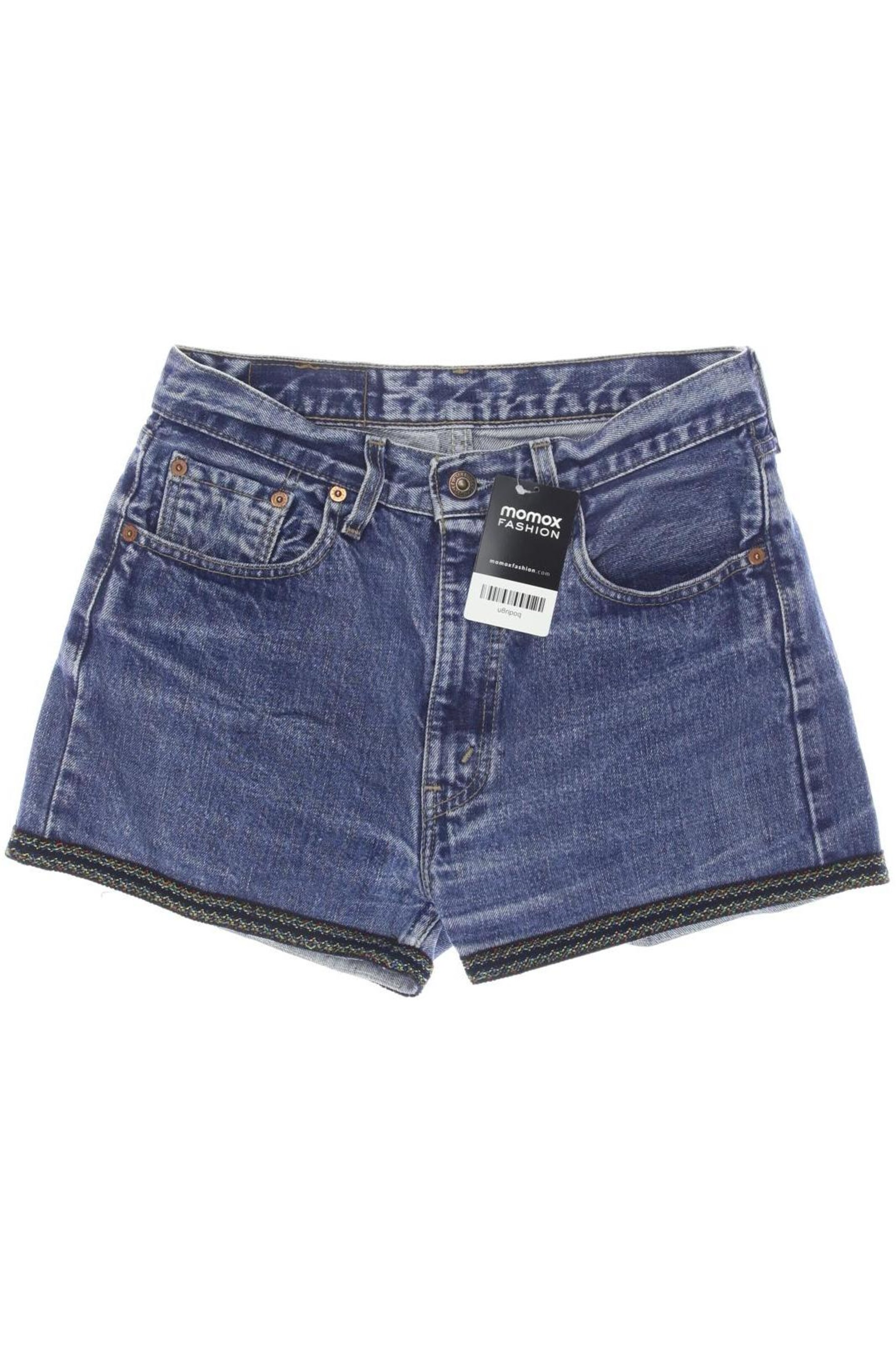LEVI'S ® Shorts in L in Blue, Item view