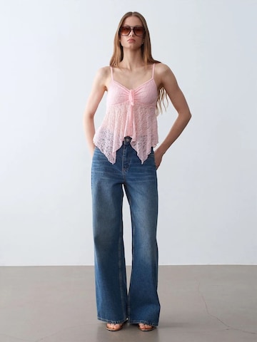 Top di Dilvin in rosa