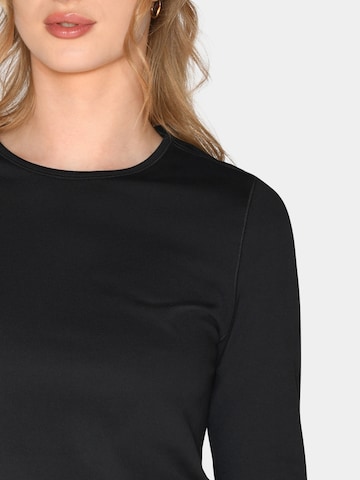 Girlfriend Collective Top ' Reset Fitted ' – černá