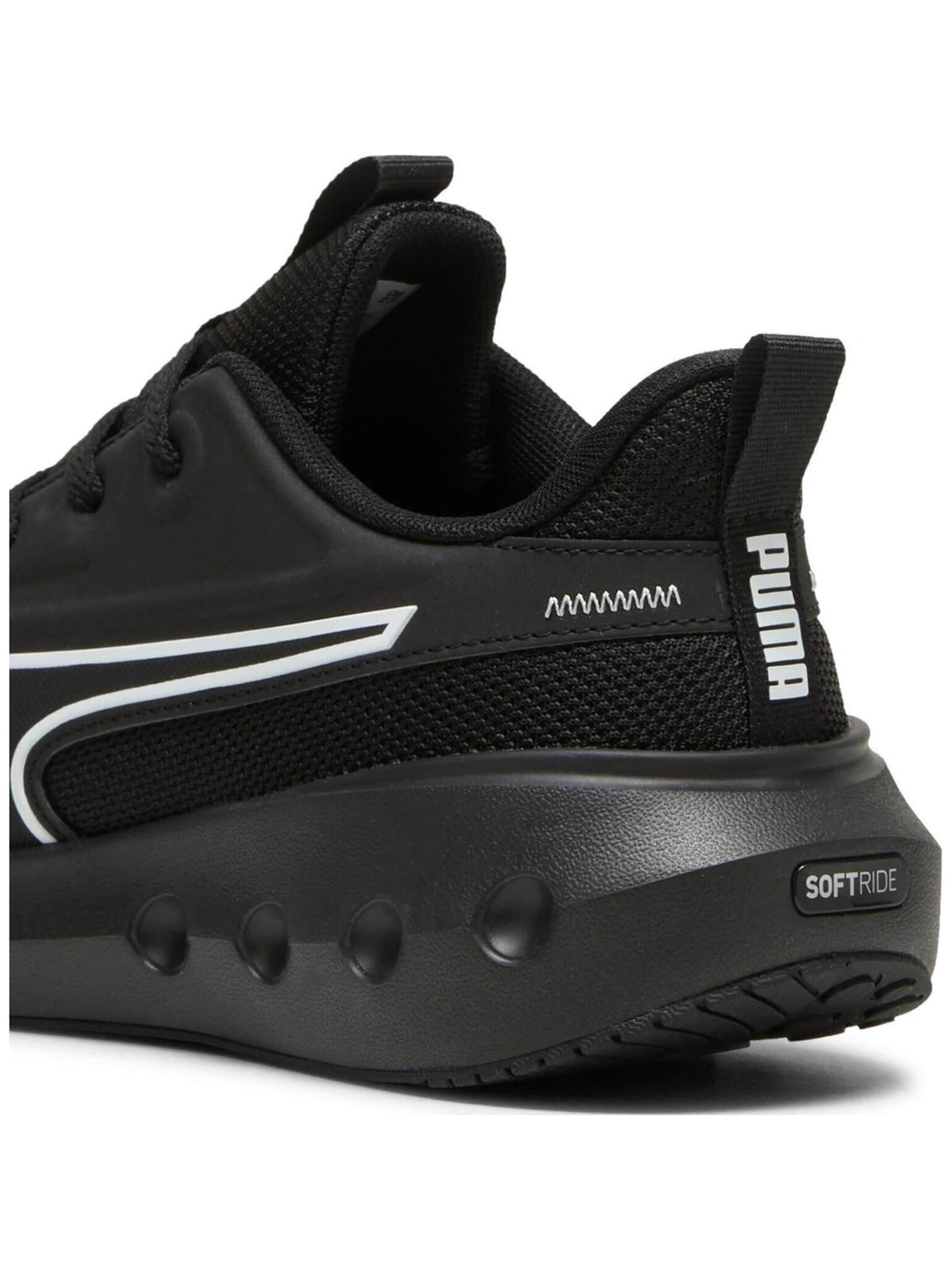 Scarpa sportiva 'Puma Softride Carson' di PUMA in nero