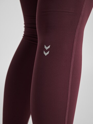Hummel Skinny Sportbroek 'Pulse' in Bruin
