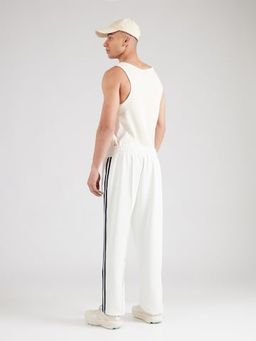Loosefit Pantaloni di ELLESSE in bianco