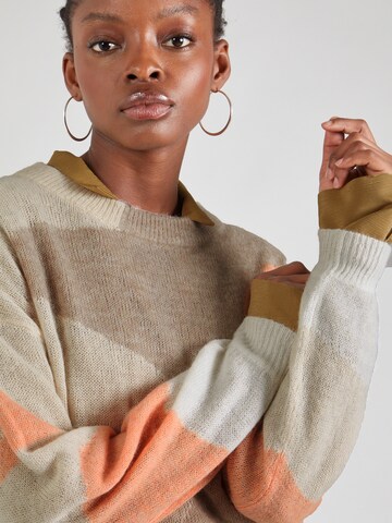 COMMA Pullover in Beige