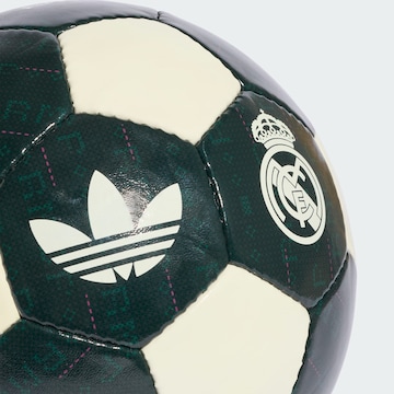 Balle ADIDAS PERFORMANCE en vert