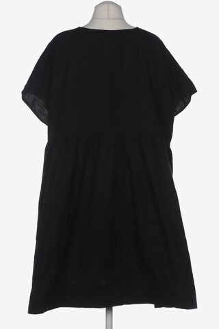 ASOS DESIGN Curve Kleid 8XL in Schwarz