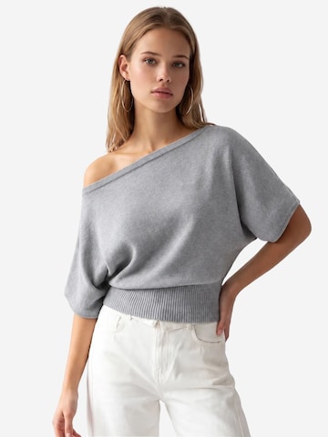 MixRay Sweater in Grey: front