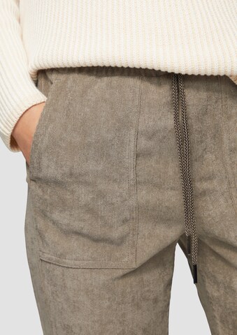 s.Oliver Tapered Broek in Bruin