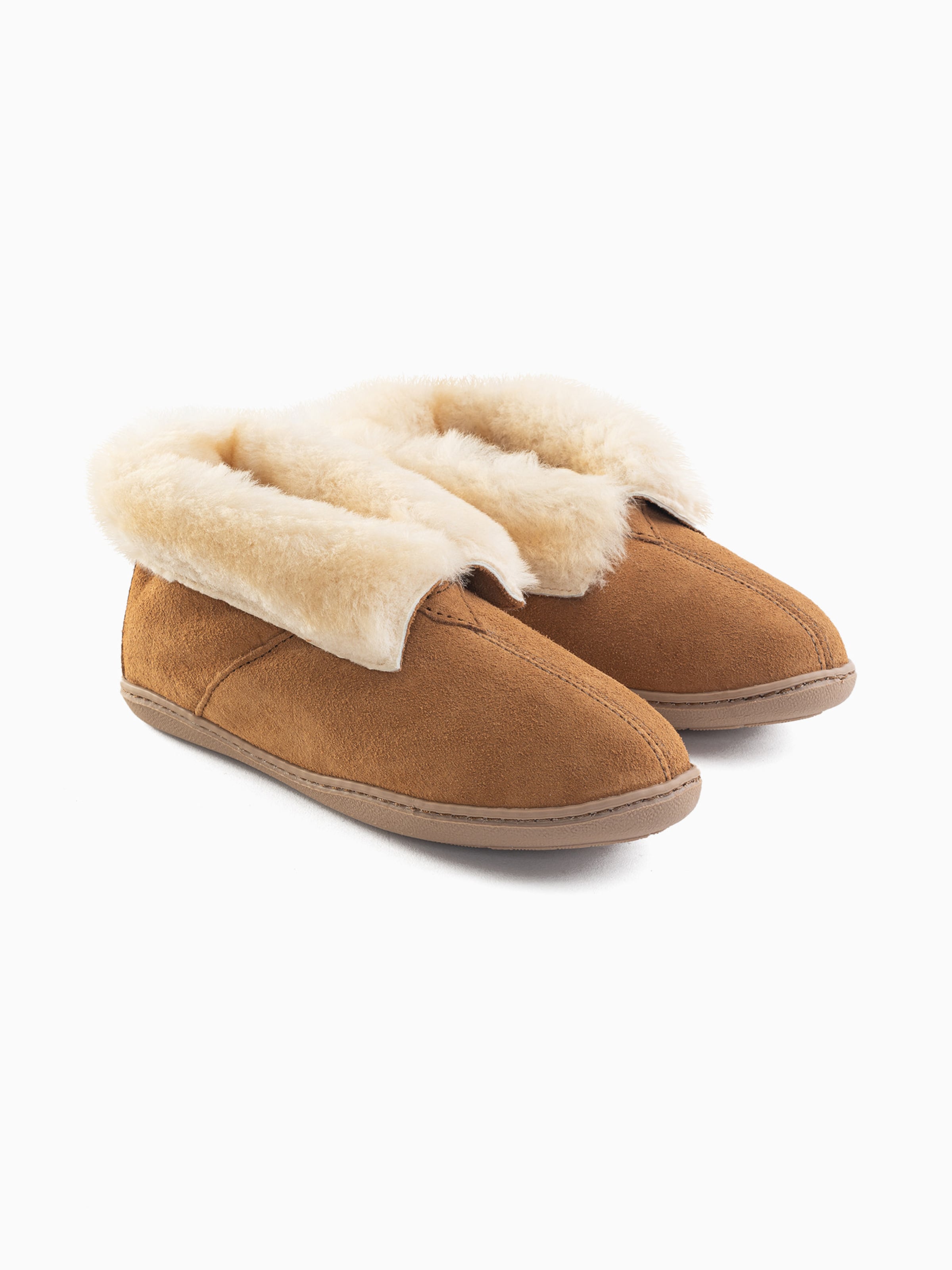 Minnetonka Παντόφλα 'Sheepshin' σε καφέ