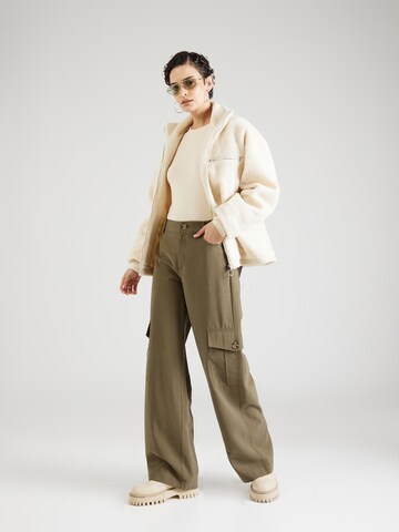 NÜMPH Wide leg Cargo trousers 'WALERIA' in Green