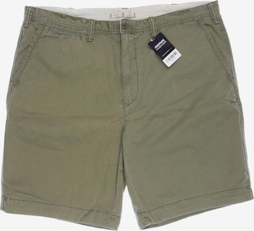 Polo Ralph Lauren Shorts in 38 in Green: front