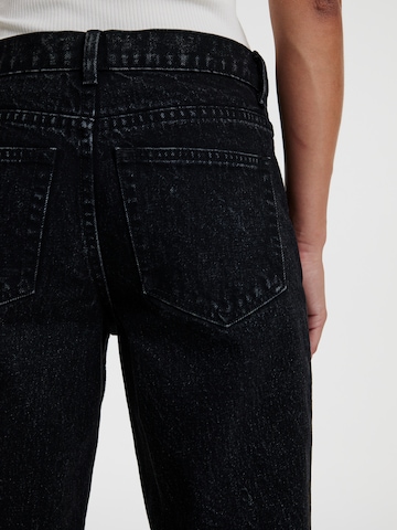 EDITED Regular Jeans 'Kris' i svart