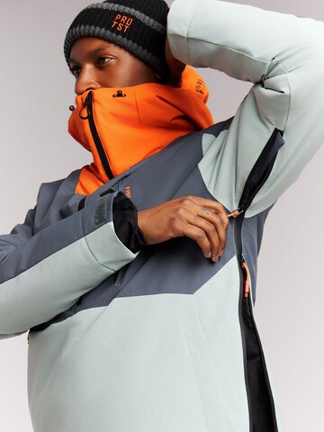 Veste de sport 'PRTMetric' PROTEST en gris