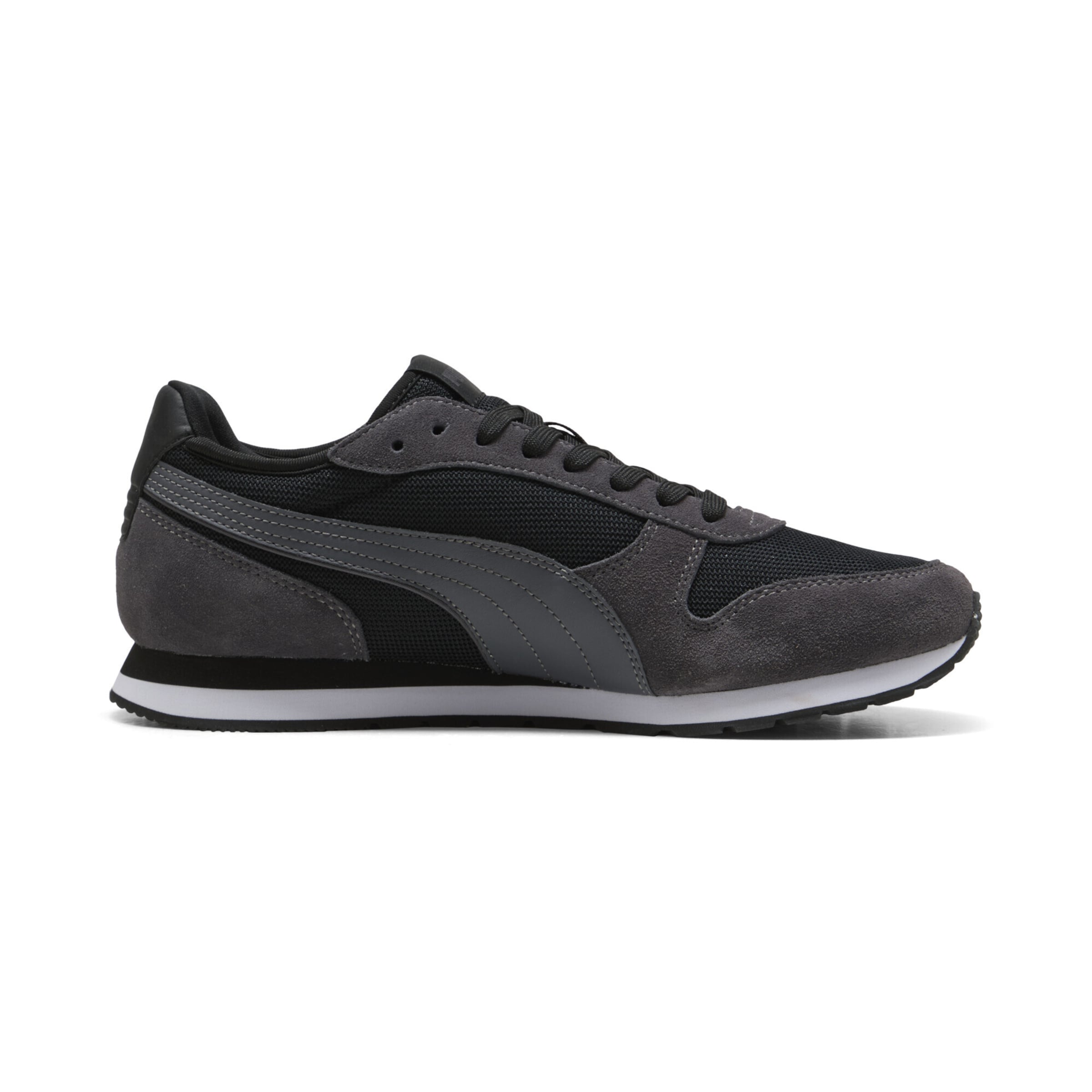 PUMA Platform trainers in Black