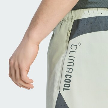Regular Pantalon de sport 'Tech Apparel' ADIDAS PERFORMANCE en vert