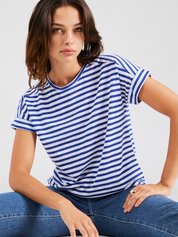 Marks & Spencer - Camiseta en azul: frente