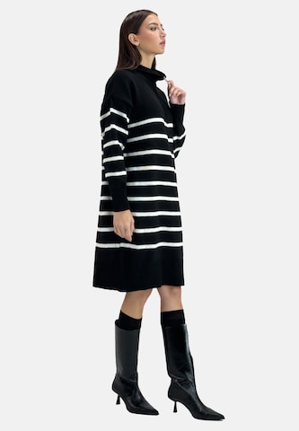 Robes en maille Elara en noir