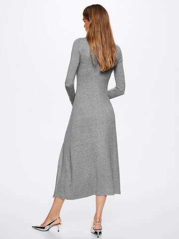 Robe 'Fri' MANGO en gris