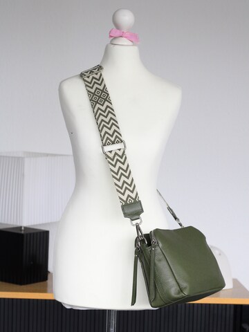 Adel Bags Shoulder bag 'MARA' in Green