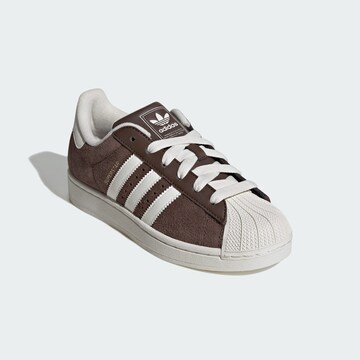 ADIDAS ORIGINALS - Zapatillas deportivas bajas 'Superstar II' en marrón