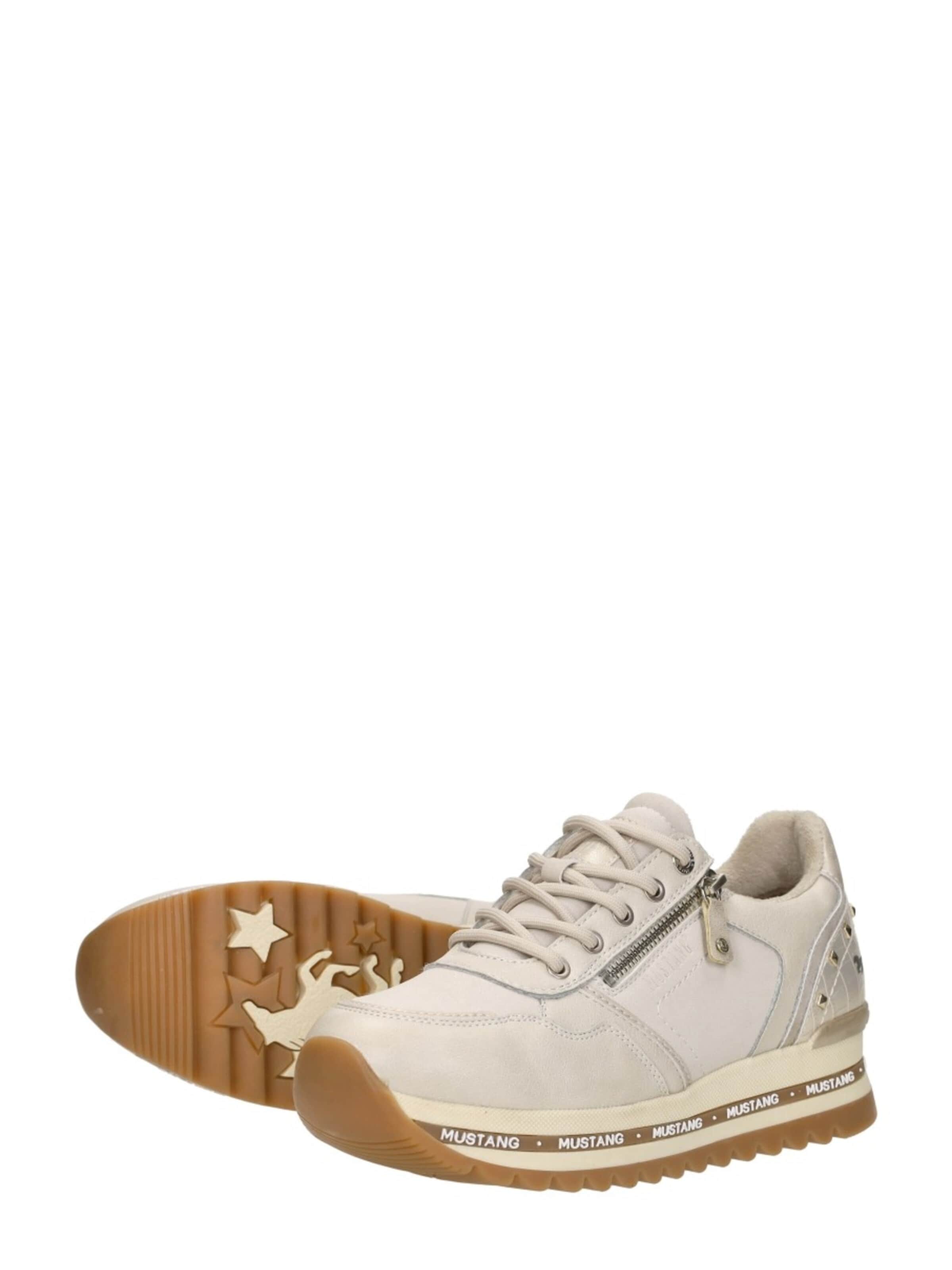 MUSTANG Sneakers laag 'Sneakers Laag' in Wit