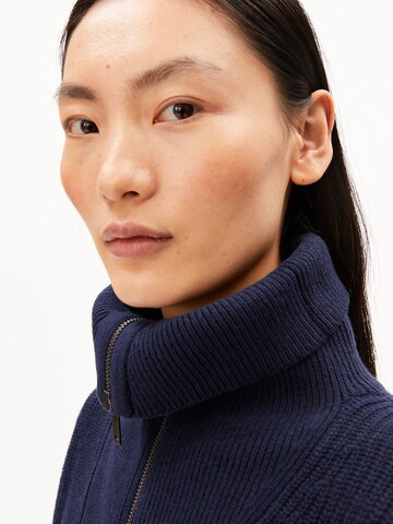 ARMEDANGELS Knit dress in Blue