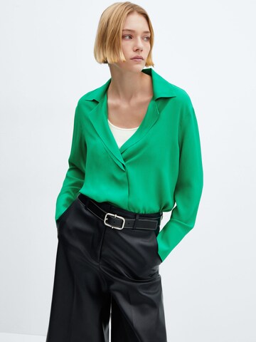 MANGO Blouse 'MONSOON' in Groen: voorkant