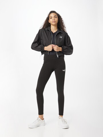 PUMA - Chaqueta de entretiempo en negro