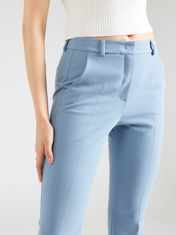 Coupe slim Pantalon à plis 'RANA' Weekend Max Mara en bleu