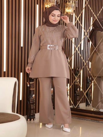 MODAMIHRAM Pantsuit in Beige