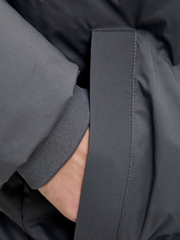 Giacca invernale di JACK & JONES in grigio