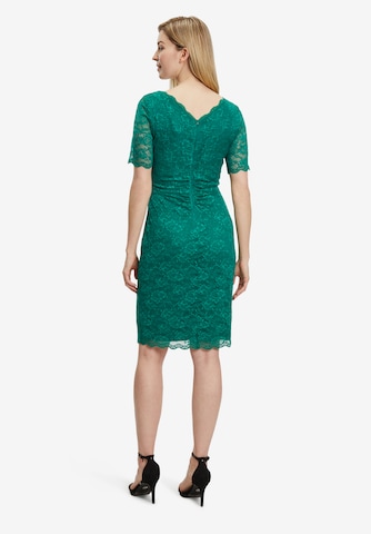 Vera Mont Kokteilové šaty - Zelená