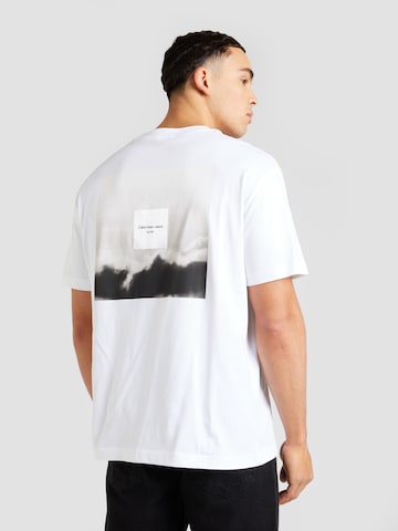 T-shirt 'SERENITY' Calvin Klein Jeans en blanc