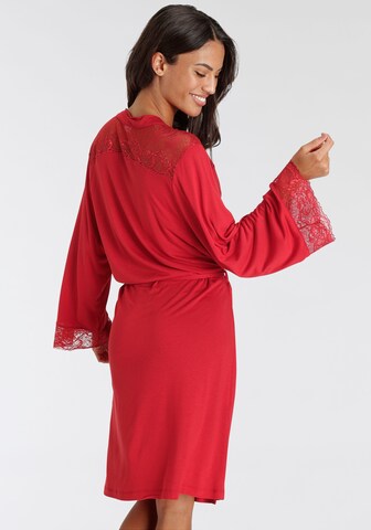 Robe de chambre LASCANA en rouge