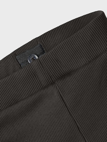 Bootcut Pantalon 'Komi' NAME IT en noir