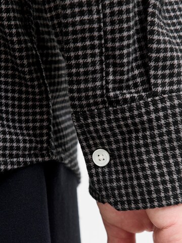 JACK & JONES Regular fit Button Up Shirt in Grey