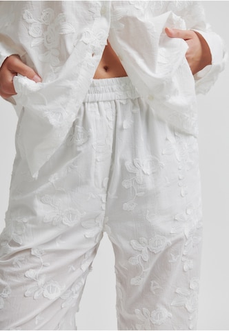SECOND FEMALE - Loosefit Pantalón 'Lio' en blanco