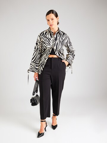 Regular Pantalon 'Noelia' ABOUT YOU Curvy en noir