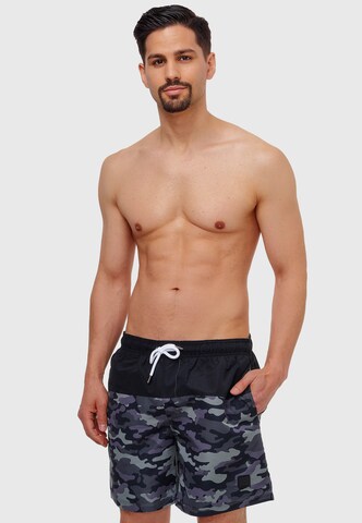 Shorts de bain 'Pruitt' INDICODE JEANS en gris : devant