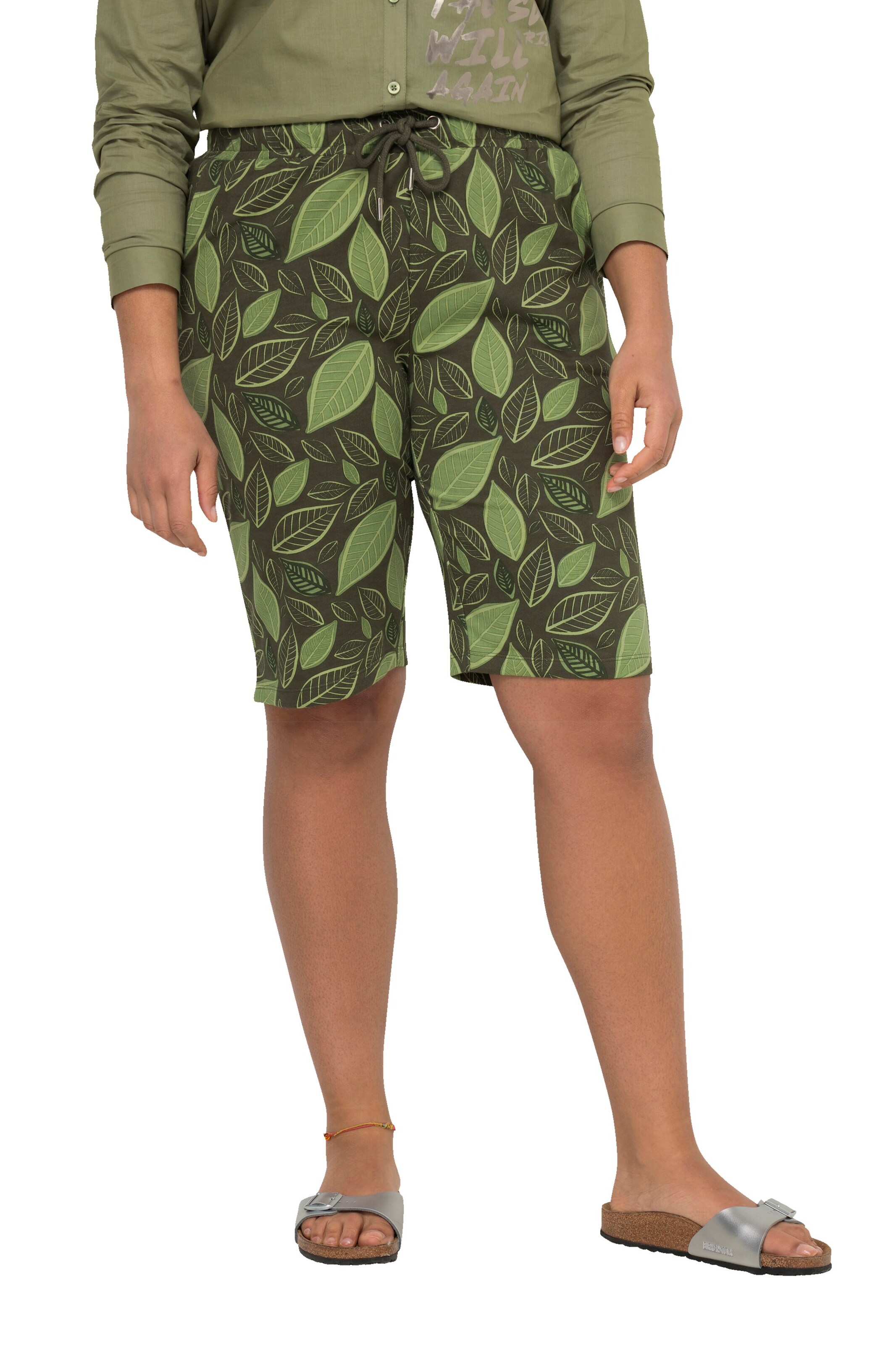 Janet & Joyce Regular Hose in Grün: Vorderseite