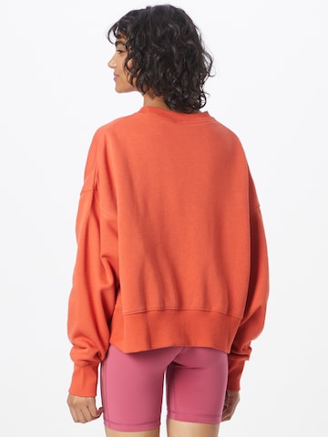 Nike Sportswear Sweatshirt 'Phoenix Fleece' in Rot