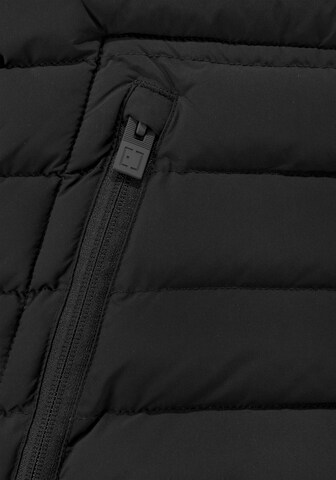 Elbsand Weatherproof jacket in Black