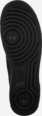 Baskets basses 'AIR FORCE 1 07' Nike Sportswear en noir