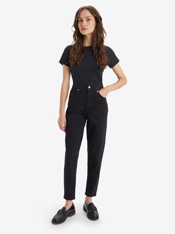 LEVI'S ® Tapered Jeans 'High Waisted Mom Jean' in Zwart