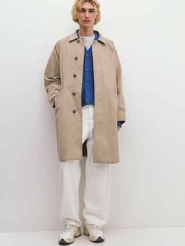 Manteau mi-saison Pull&Bear en beige : devant
