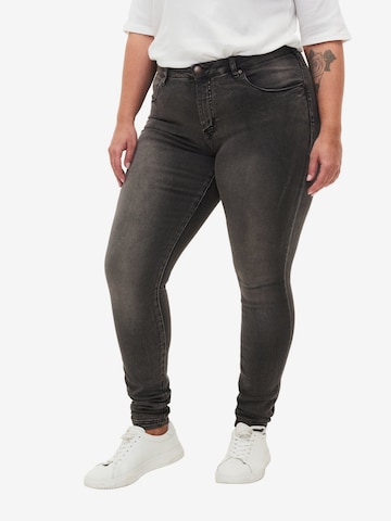 Zizzi Skinny Jeans 'Amy' in Grijs: voorkant